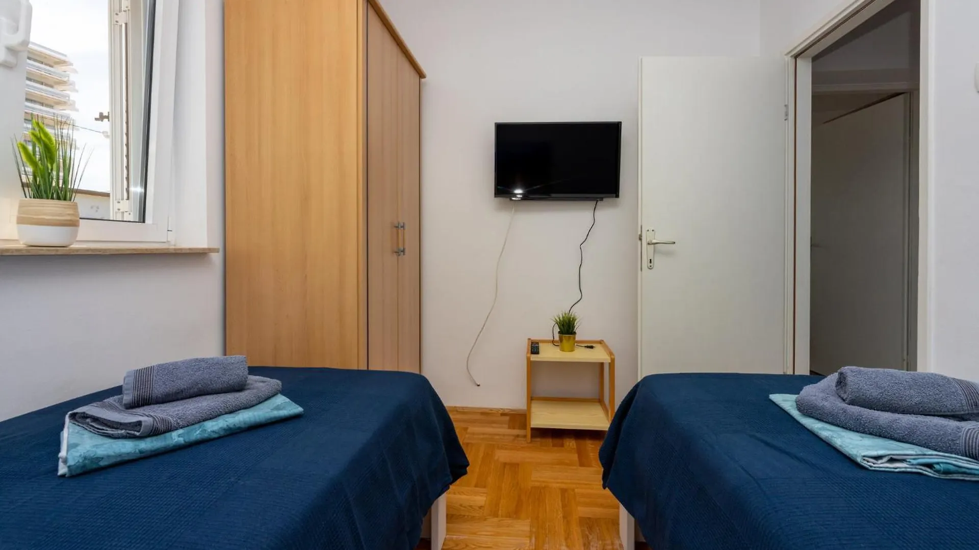 Podvezanec Apartment Dramalj
