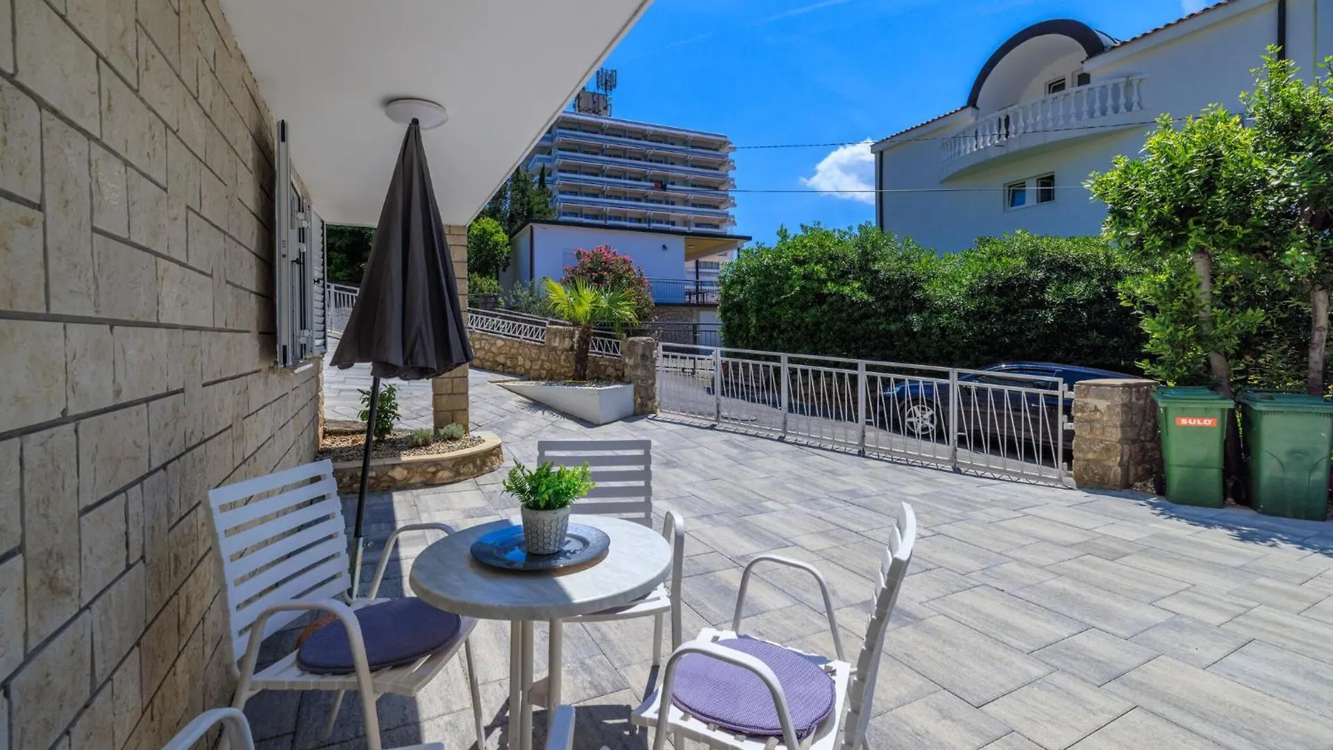 Podvezanec Apartment Dramalj Croatia