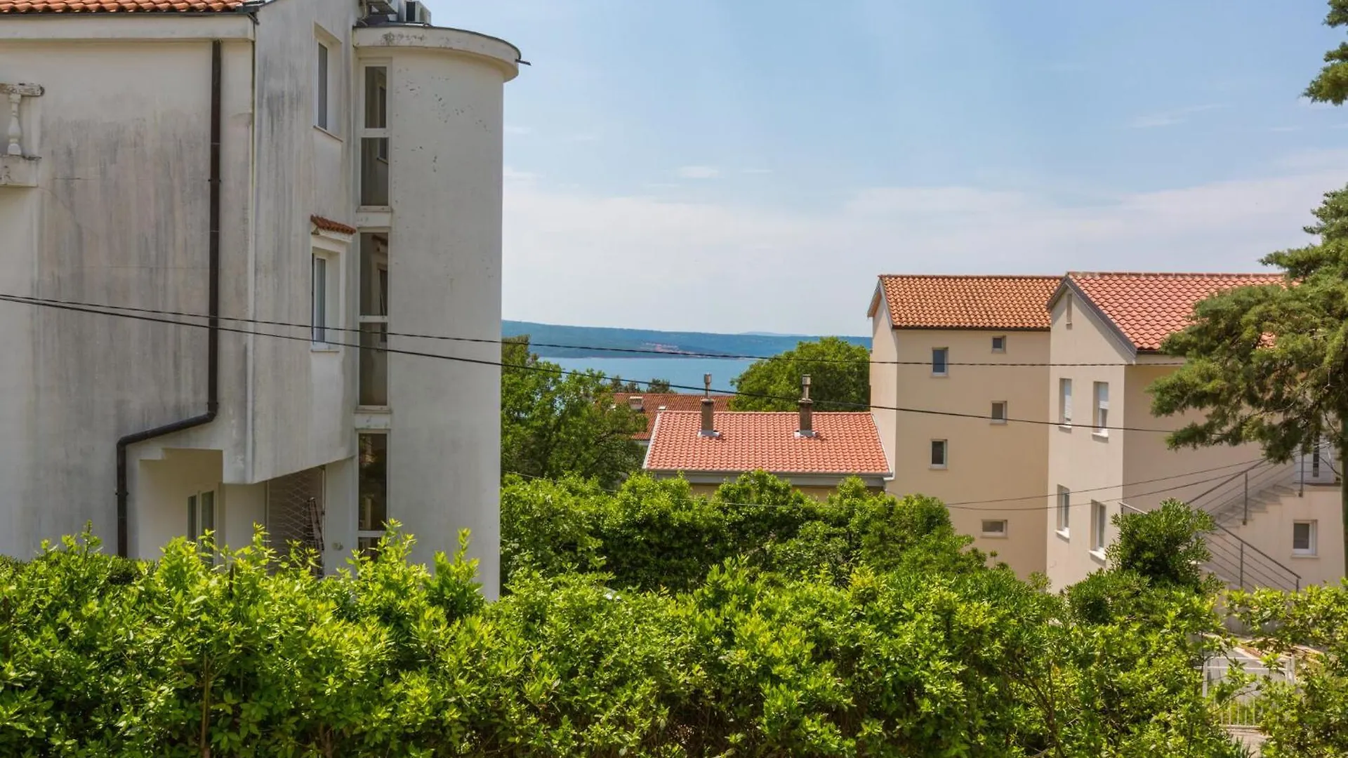 Podvezanec Apartment Dramalj Croatia